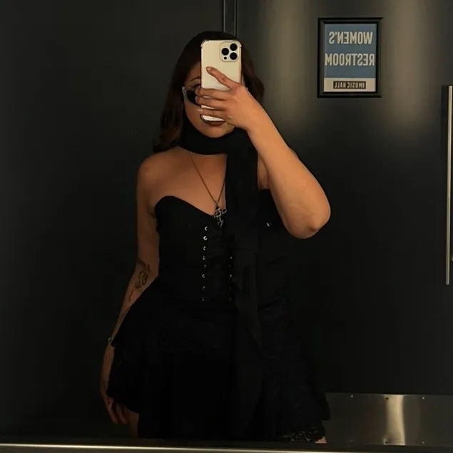 @vanny.acosta