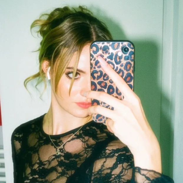 @camzeleon