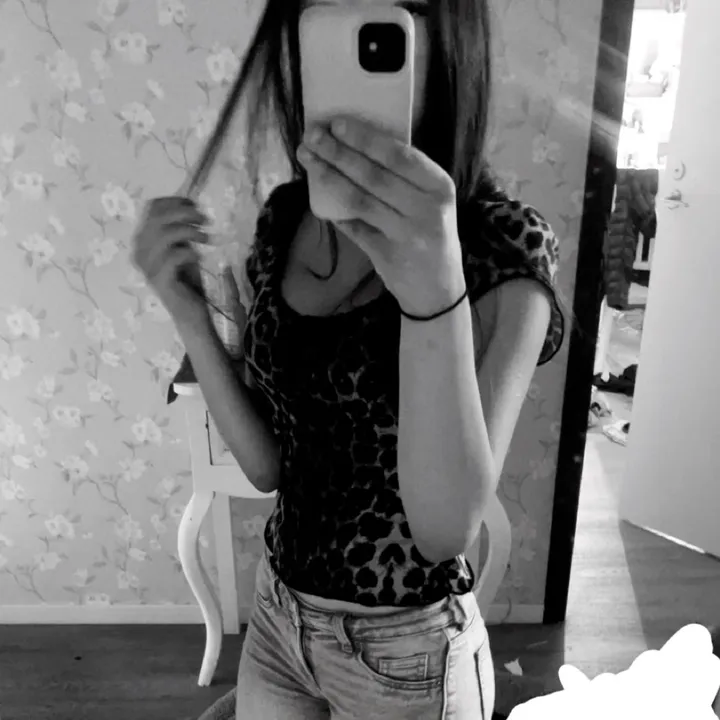 @1.jenny8