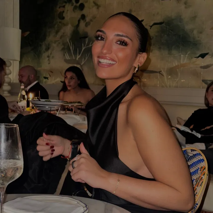 karla.abecassis