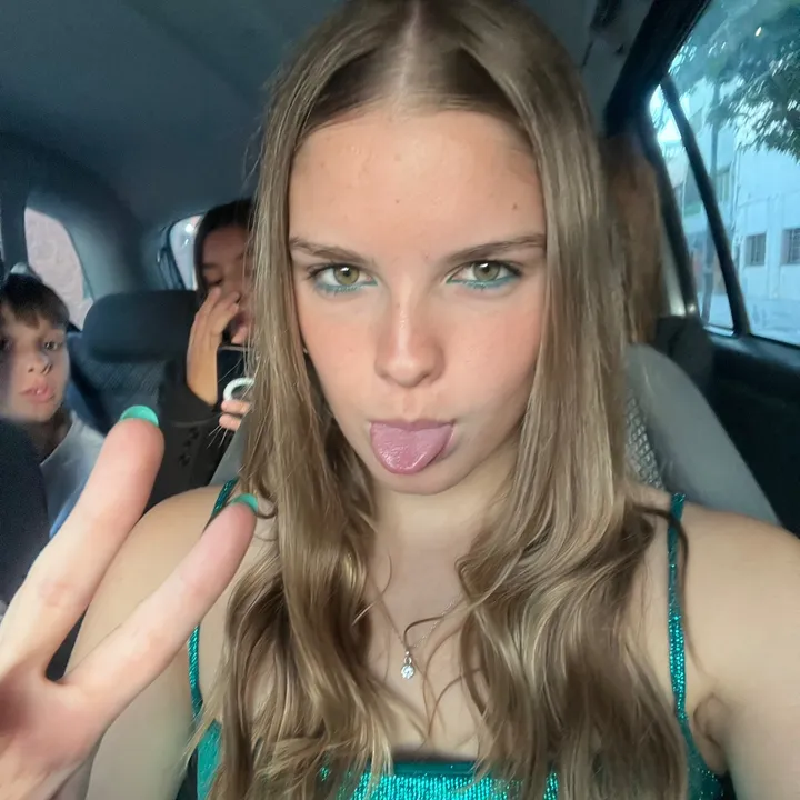 @juufriass