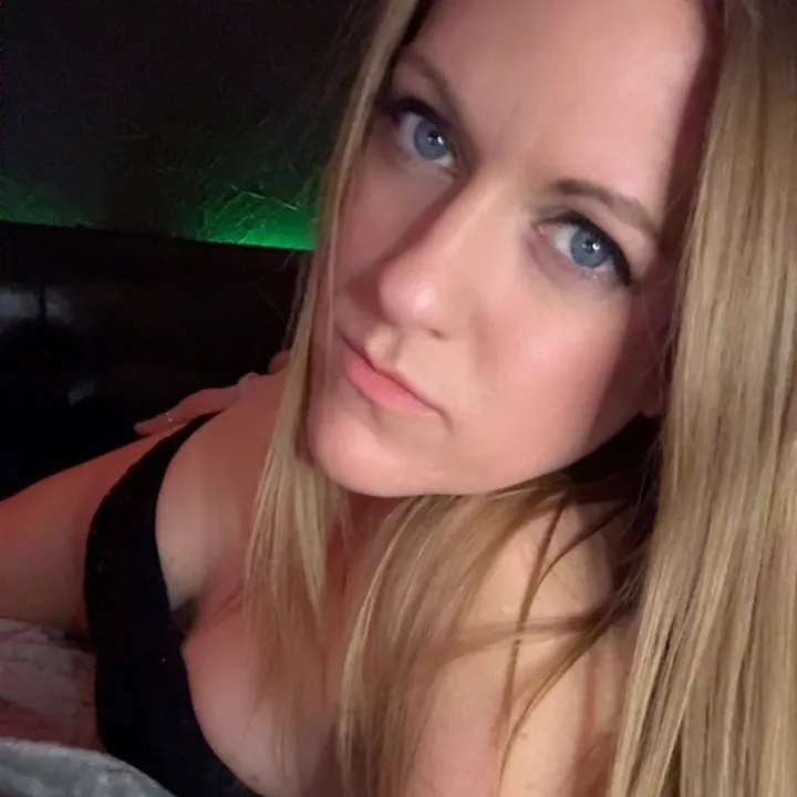 @notlad.d.niltiac