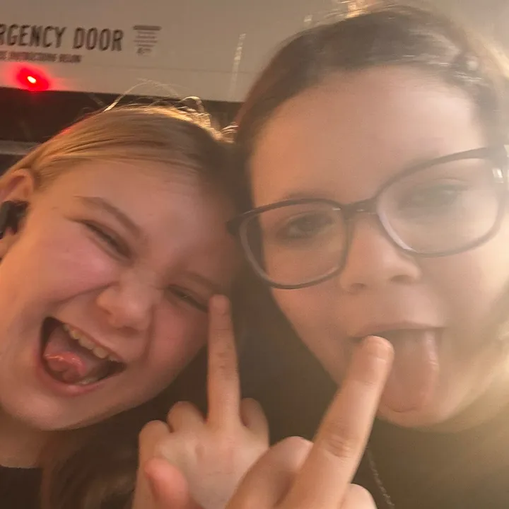@novaleeschmidt3