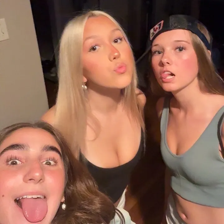@bellairrrrrrrrr