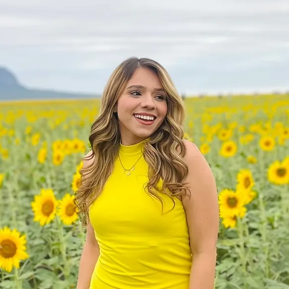 @emilymenddez