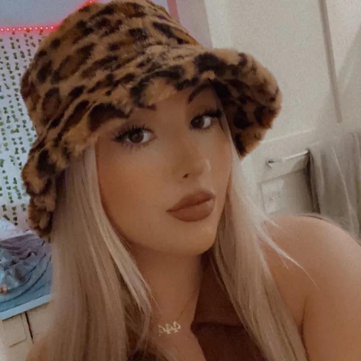 kristen_mathieu