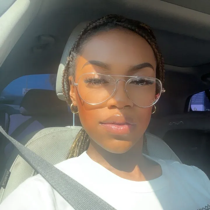 @metaylortee_