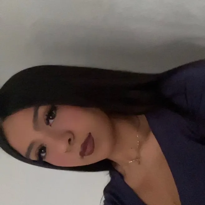 @wh0s_senia
