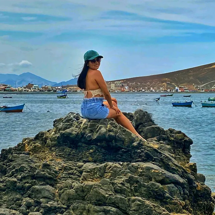 @mayrasarzosasanch