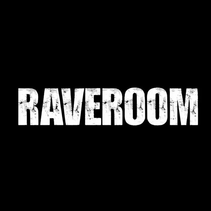 raveroompresents