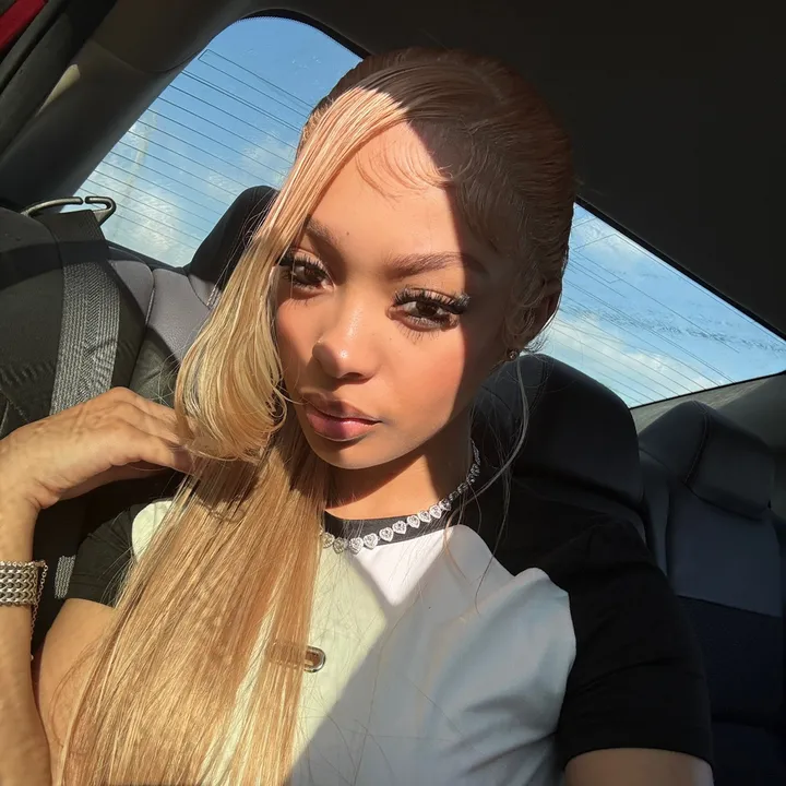_laniiixo._
