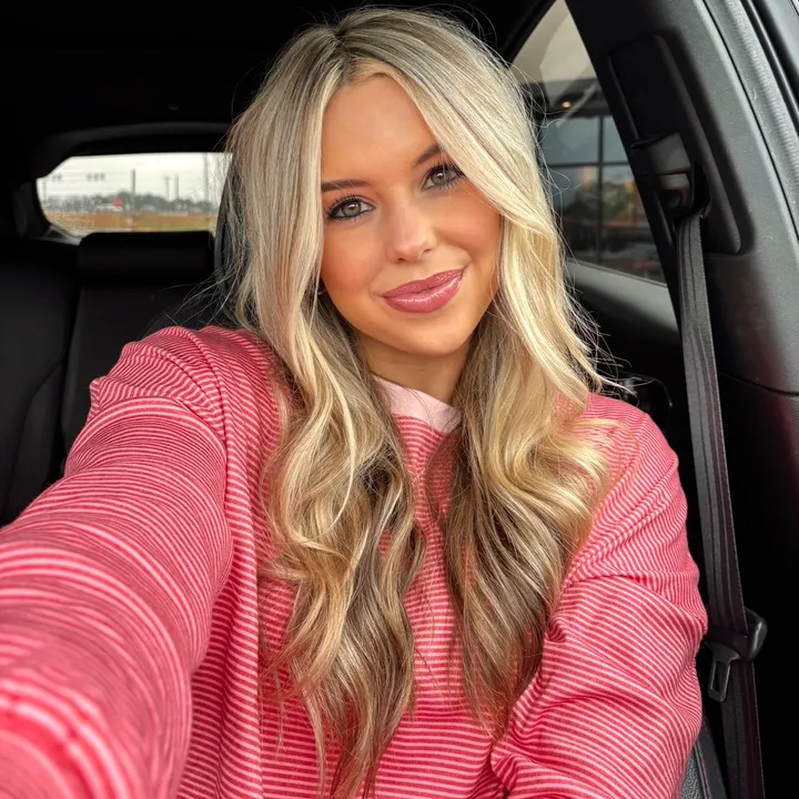 angelinapeavy