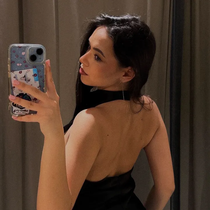 @larisa.kapoth