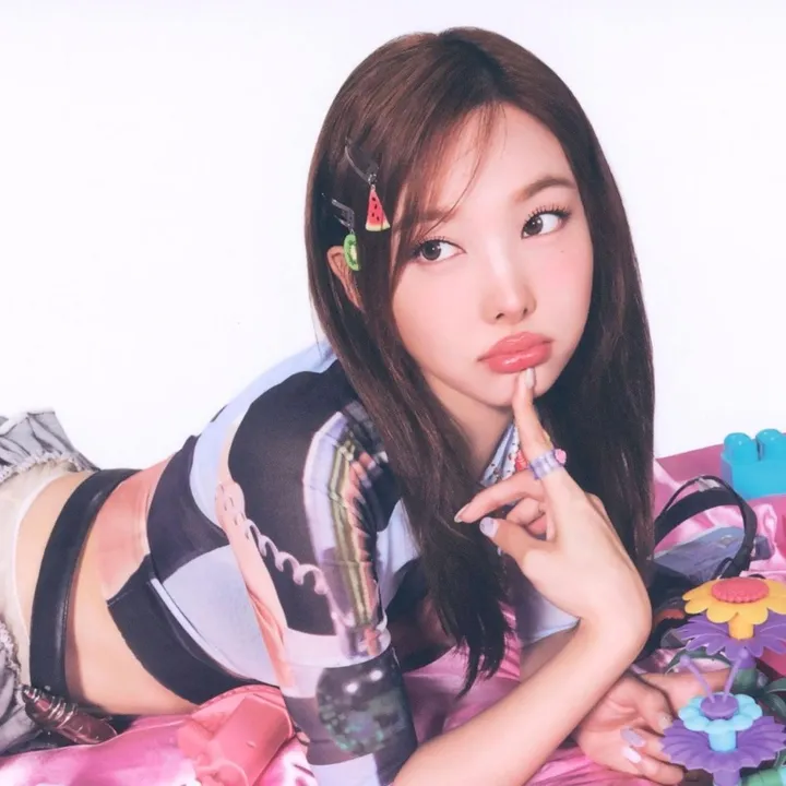 @unofficialseulgi