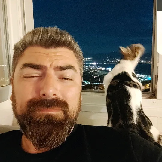 cikoolinoo