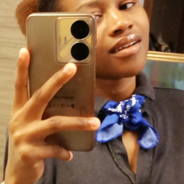 @floe_daslimgurl