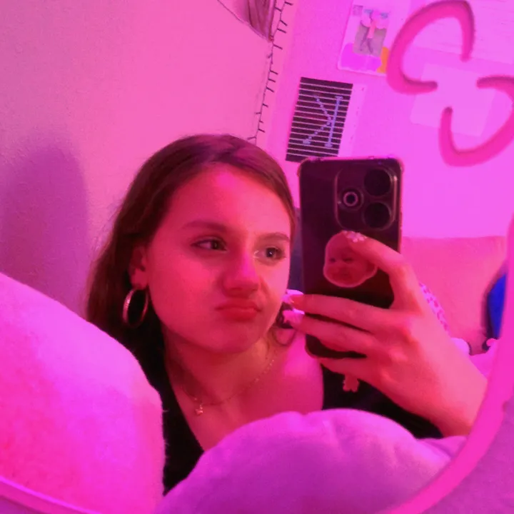 @katlynengl