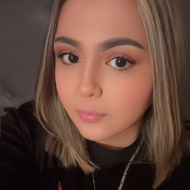 @liz_19939023
