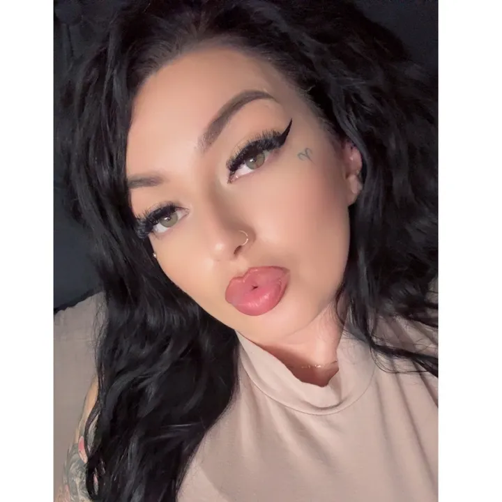 @_lala_5200