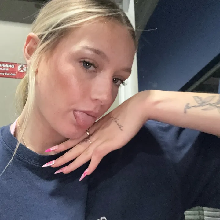 haleyvvjvwd