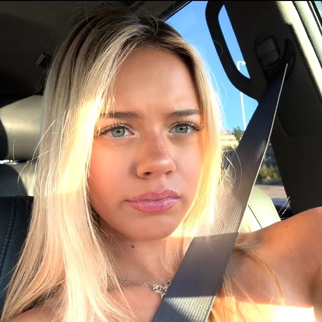 @ellysgomm