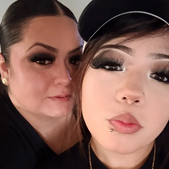 @lalolaloca08
