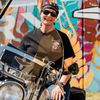2wheels_nellie