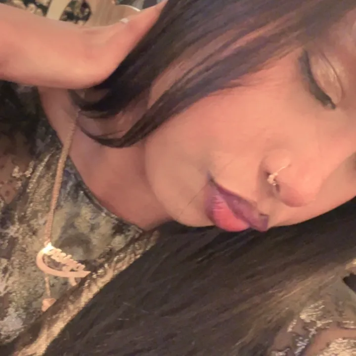 @nglyourhot0