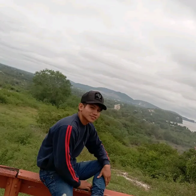 @2004_gomez