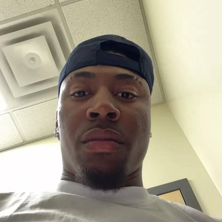 @jabottomlip