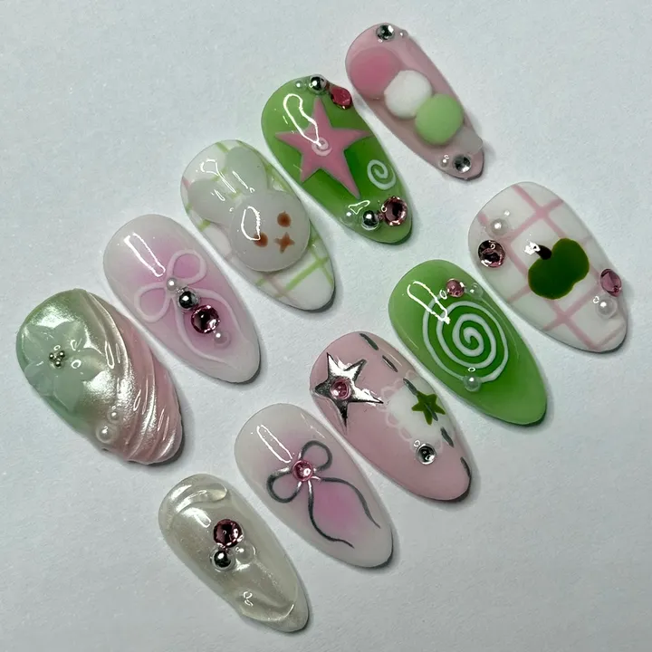 stephievnails