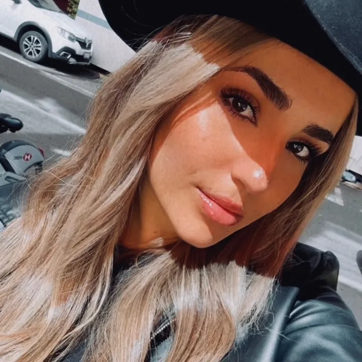 @valegallianoo