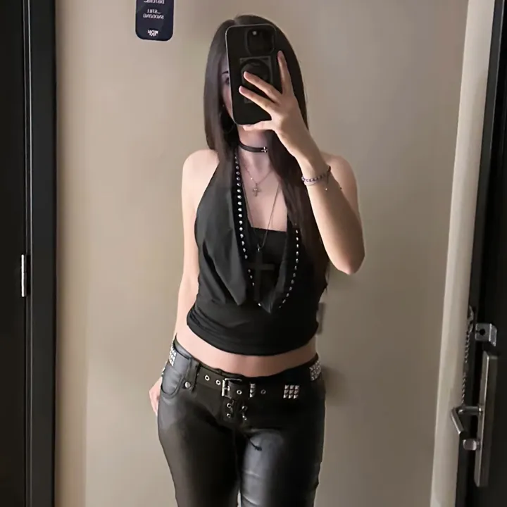 nicoleisgoated