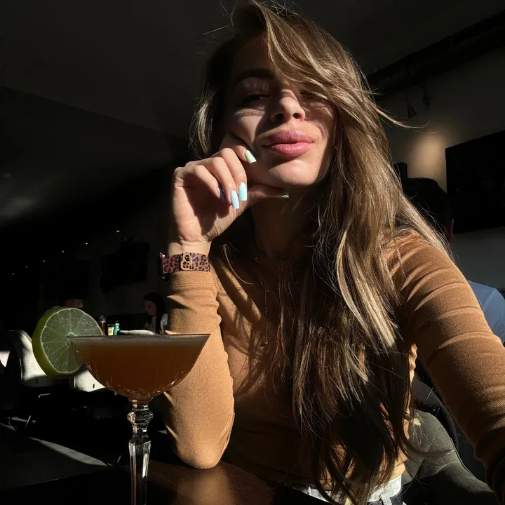 @karishka_konovalova
