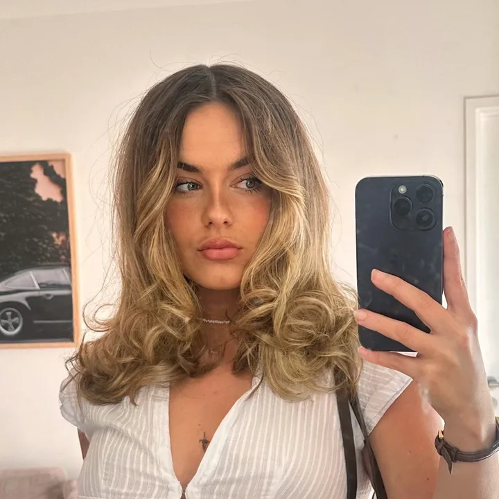 @louanadlg