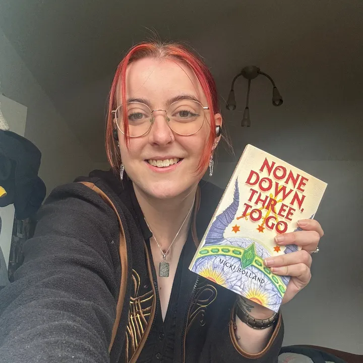@theauthorvickibolland