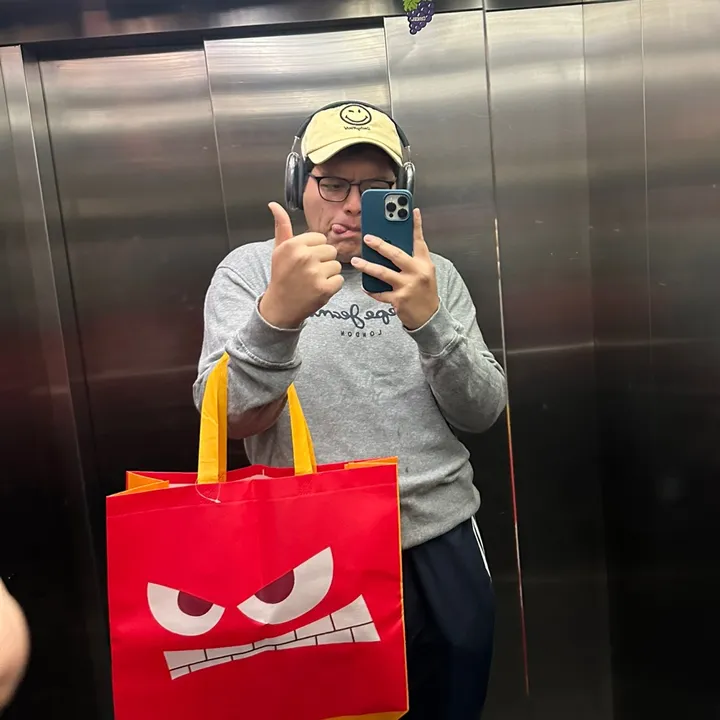 @alexanjun