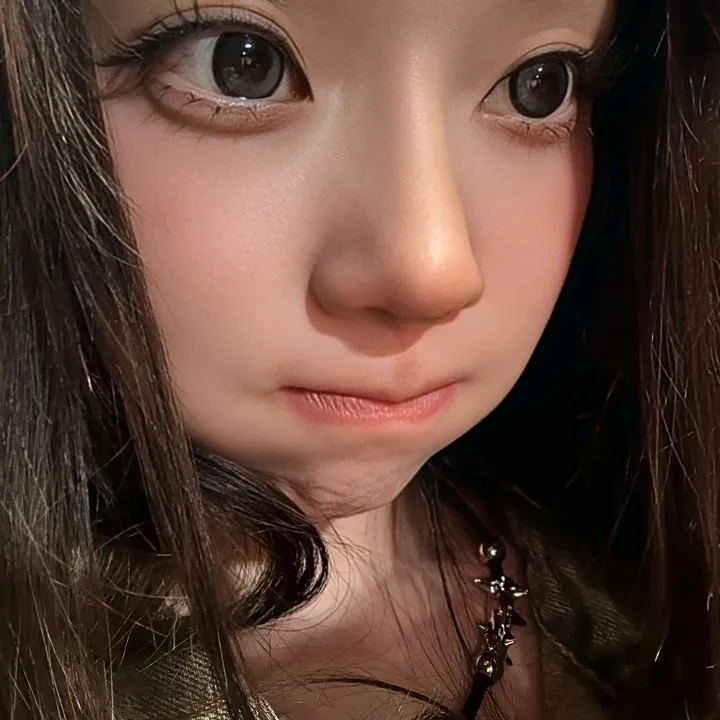 @zurae_