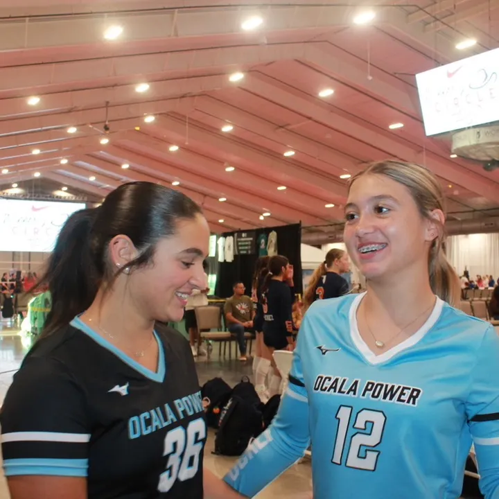 sky.volleyball.12