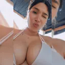 @mel_ayora