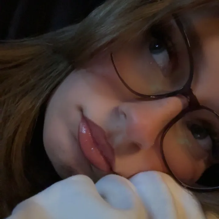 @lliz.hkr