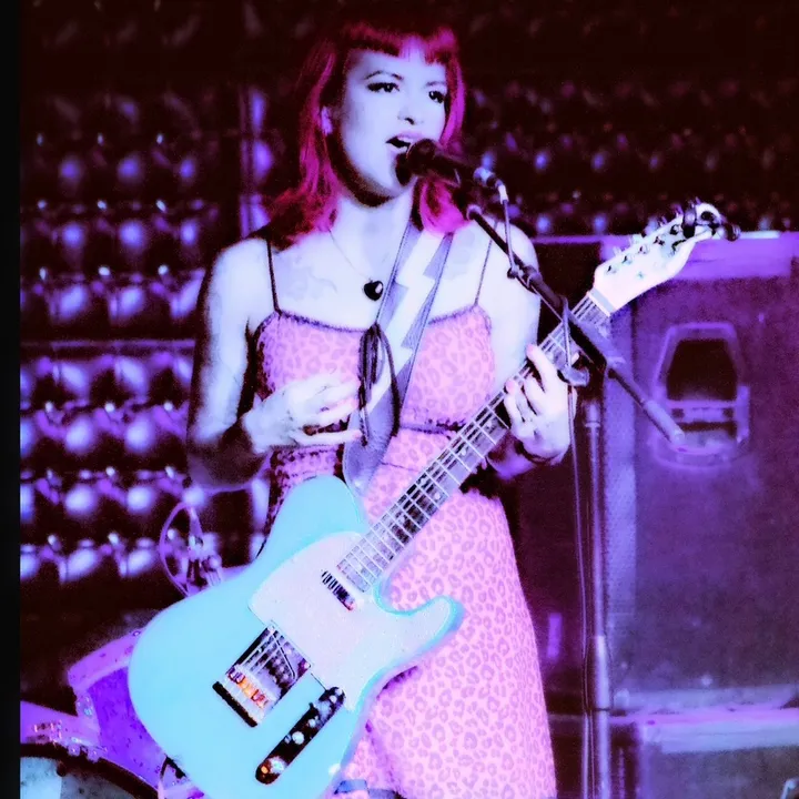 thehellflowers