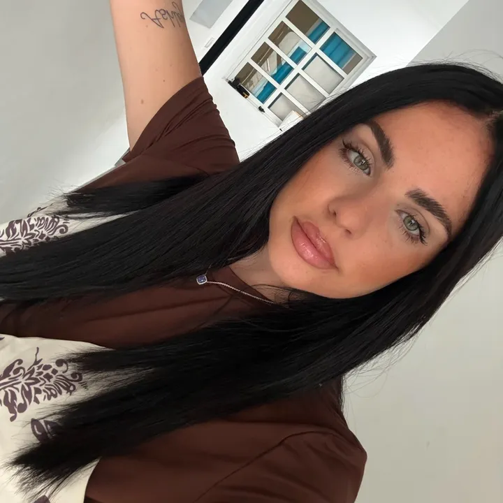 @hillarycabrerasekulic