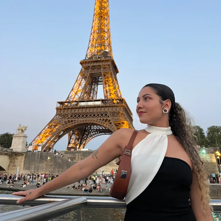 @nomadevisionaria