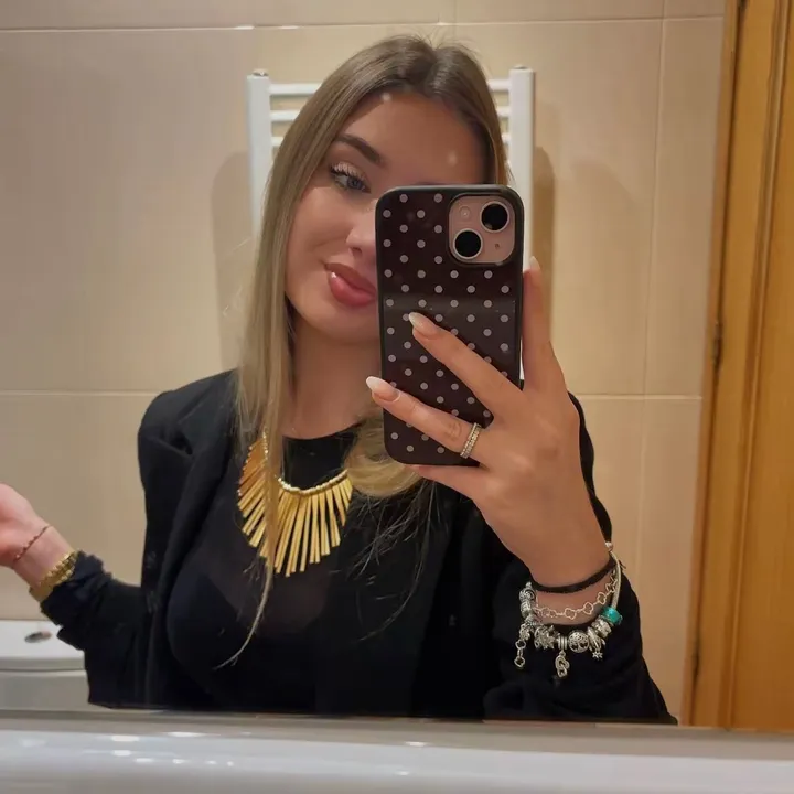@criiiss.vmm