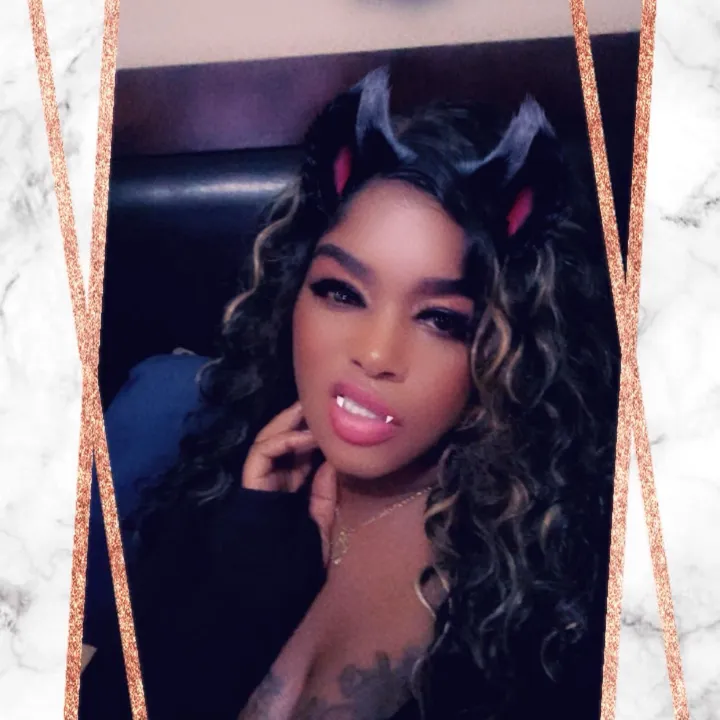 @meka_the_queen