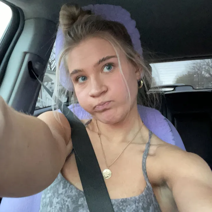 lainie.4