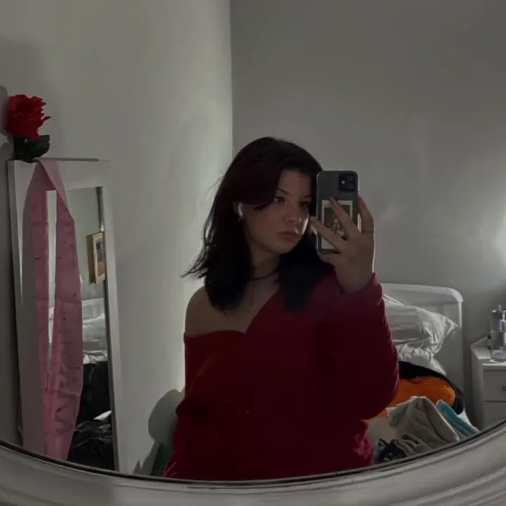 @niicoleee17_