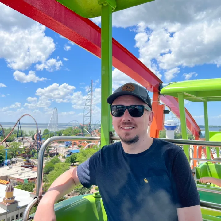 @topthrillsteven