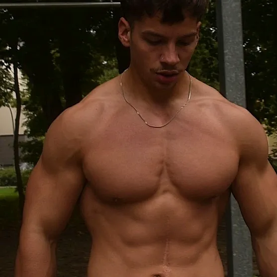 @christian_ahmo